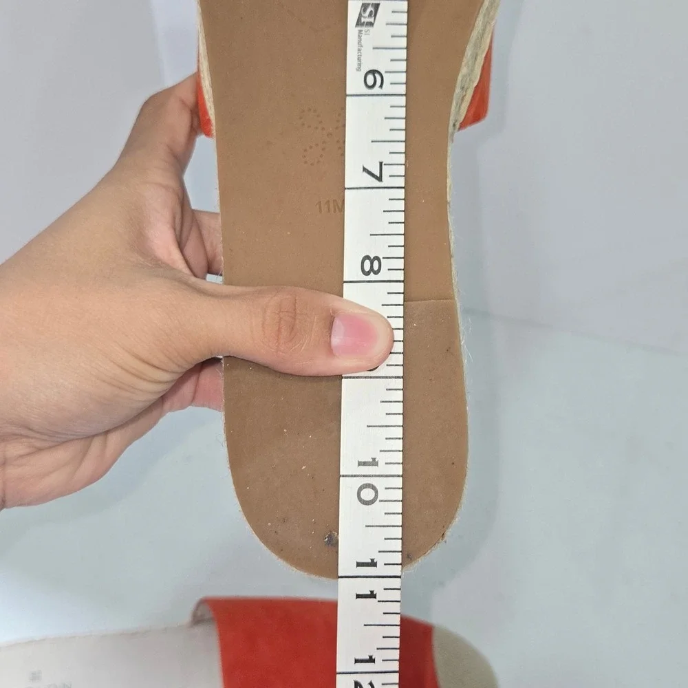 Caslon carefully inspected
